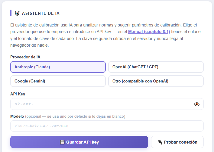 Config: tarjeta «Asistente de IA» con los proveedores y el campo de la API key